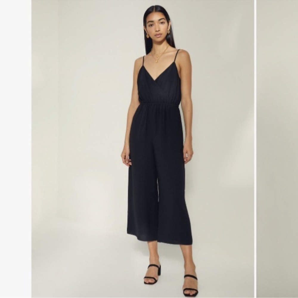 Aritzia Wilfred NWOT Melodie Jumpsuit Size Small in Black